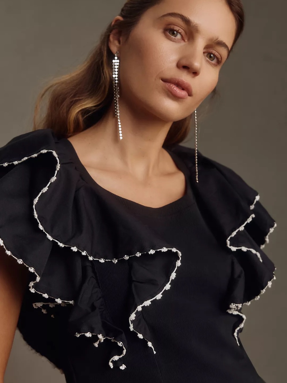 By Anthropologie Oversized Ruffles Ribbed Top Black White Ric Rac Trim Size L - Picture 3 of 7